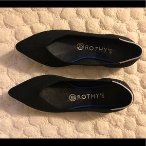 Rothy’s The Point, size 7, black.